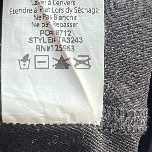 Beyond Yoga Sportflex Tossed Star High Waisted 7/8 Leggings - Picture 8 of 9